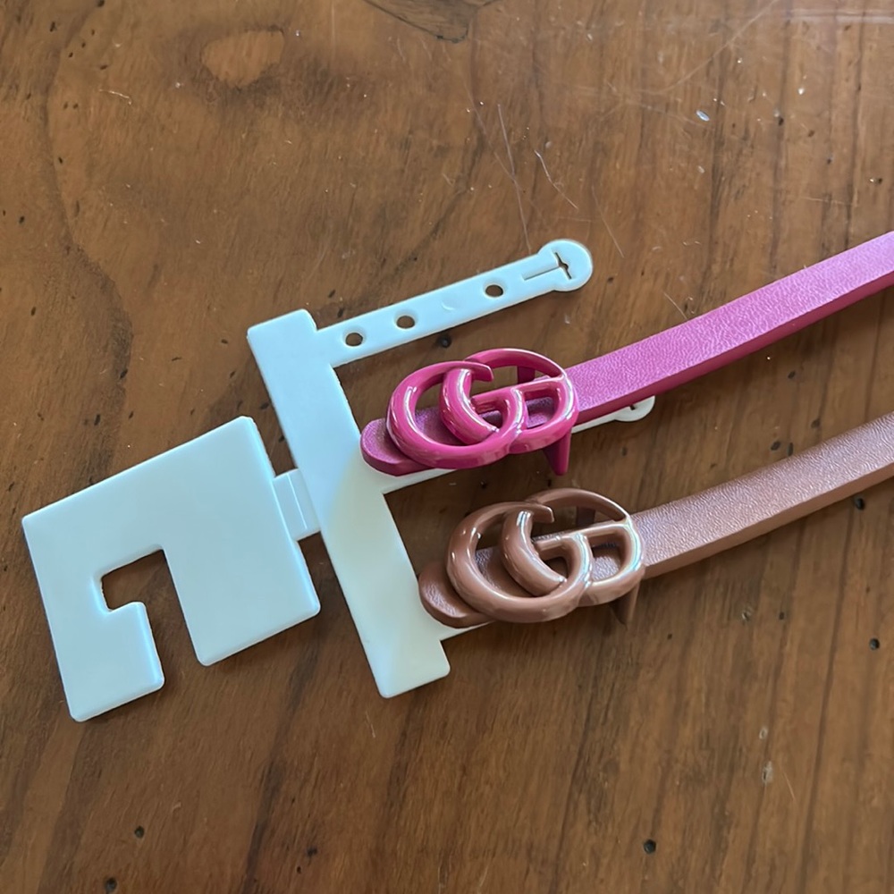 Gucci belts, FAKE